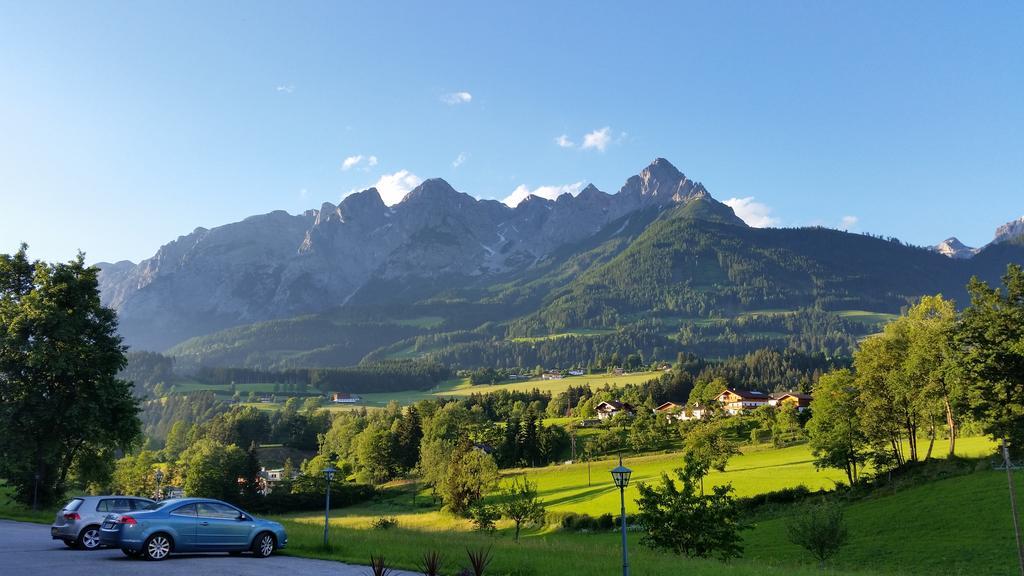 Landgasthof Hotel Zehenthof Pfarrwerfen Luaran gambar
