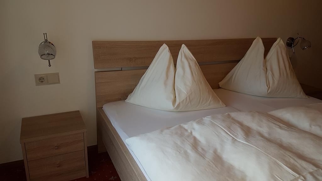 Landgasthof Hotel Zehenthof Pfarrwerfen Luaran gambar