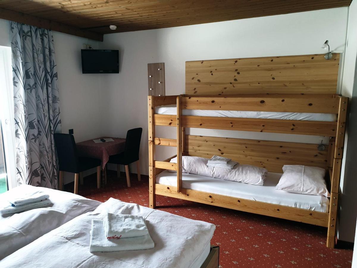 Landgasthof Hotel Zehenthof Pfarrwerfen Luaran gambar