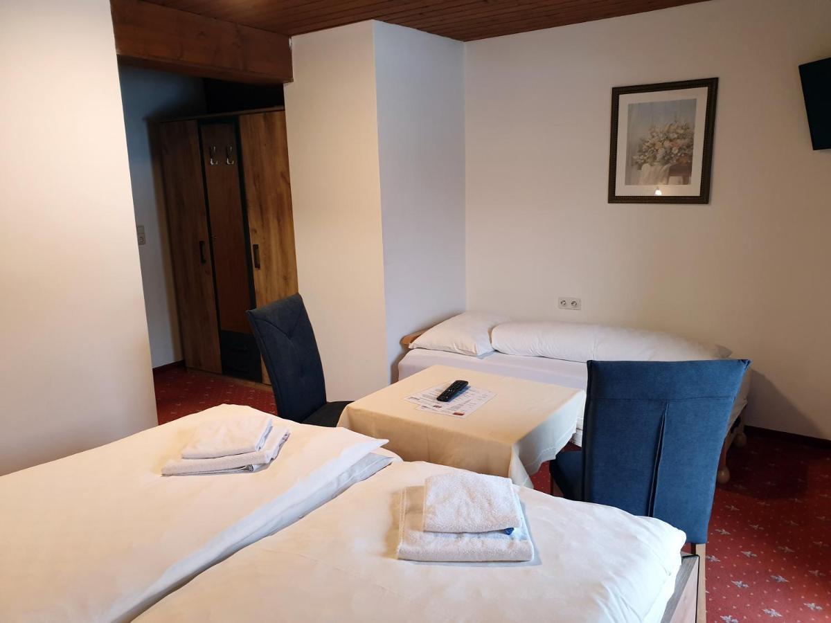 Landgasthof Hotel Zehenthof Pfarrwerfen Luaran gambar