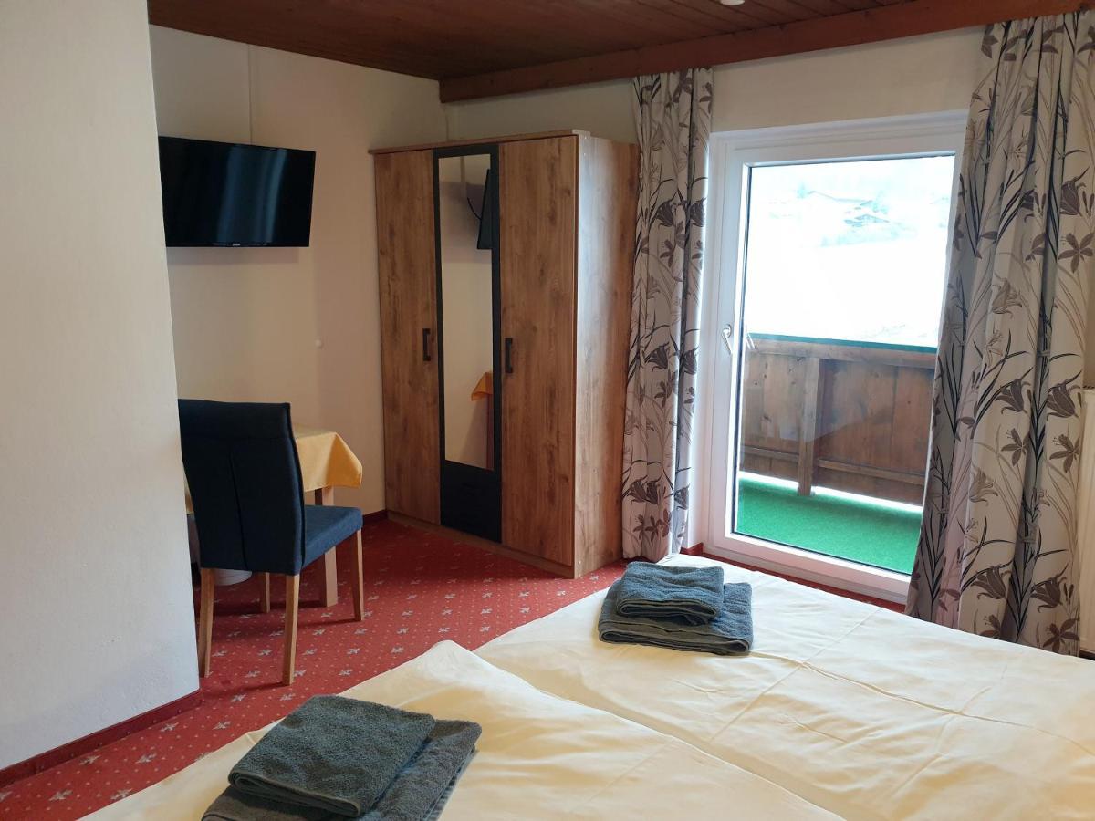 Landgasthof Hotel Zehenthof Pfarrwerfen Luaran gambar